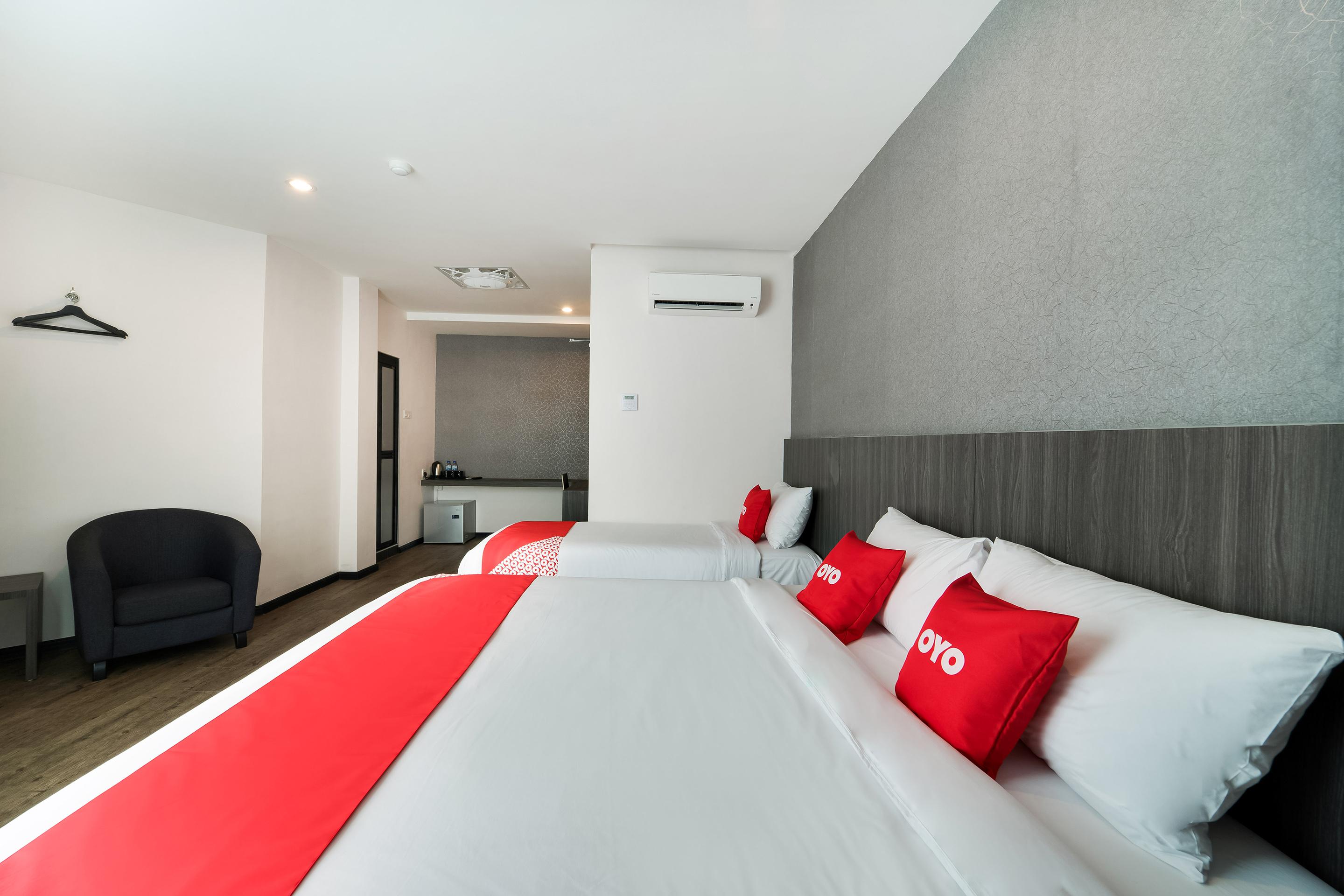Capital O 89386 Stay 365 Hotel Changlun Exterior photo