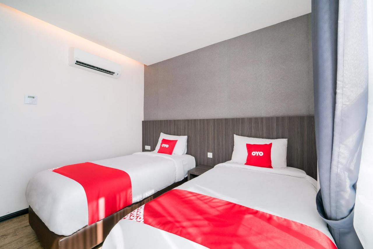 Capital O 89386 Stay 365 Hotel Changlun Exterior photo